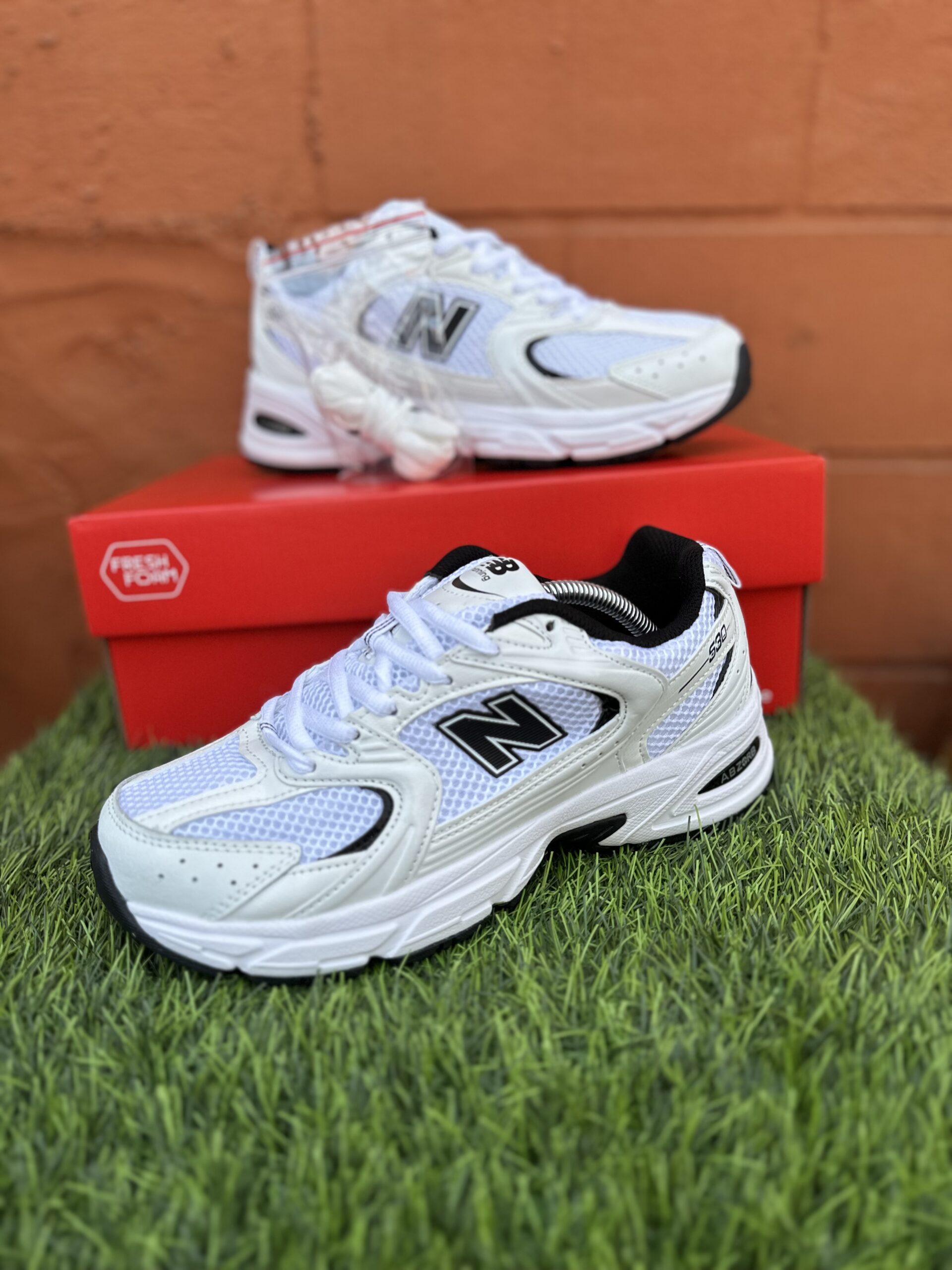 New Balance 530