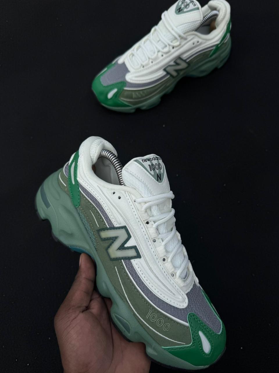 New Balance 1000