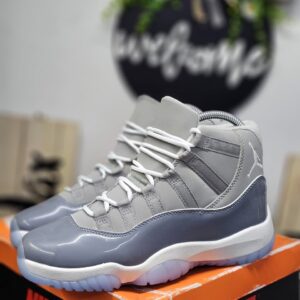 Jordan 11